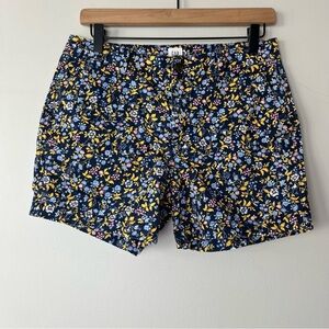 Gap Blue Floral City Short 4